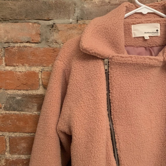 Pocketed Sherpa Motto Jacket - Mauve - Picture 4 of 7